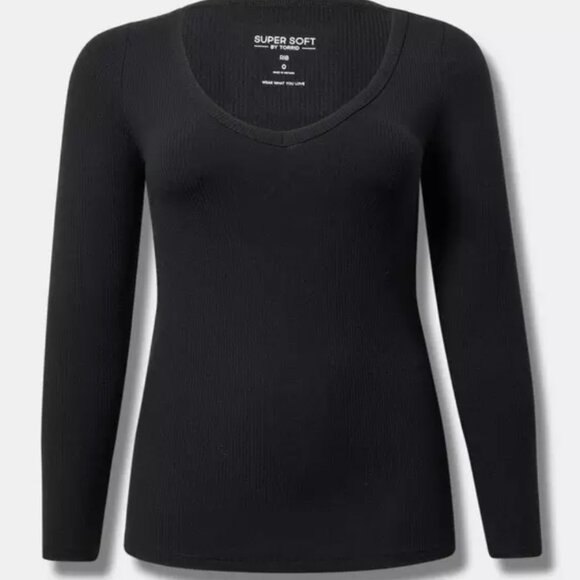 TORRID Ribbed V-Neck Top - Picture 1 of 3